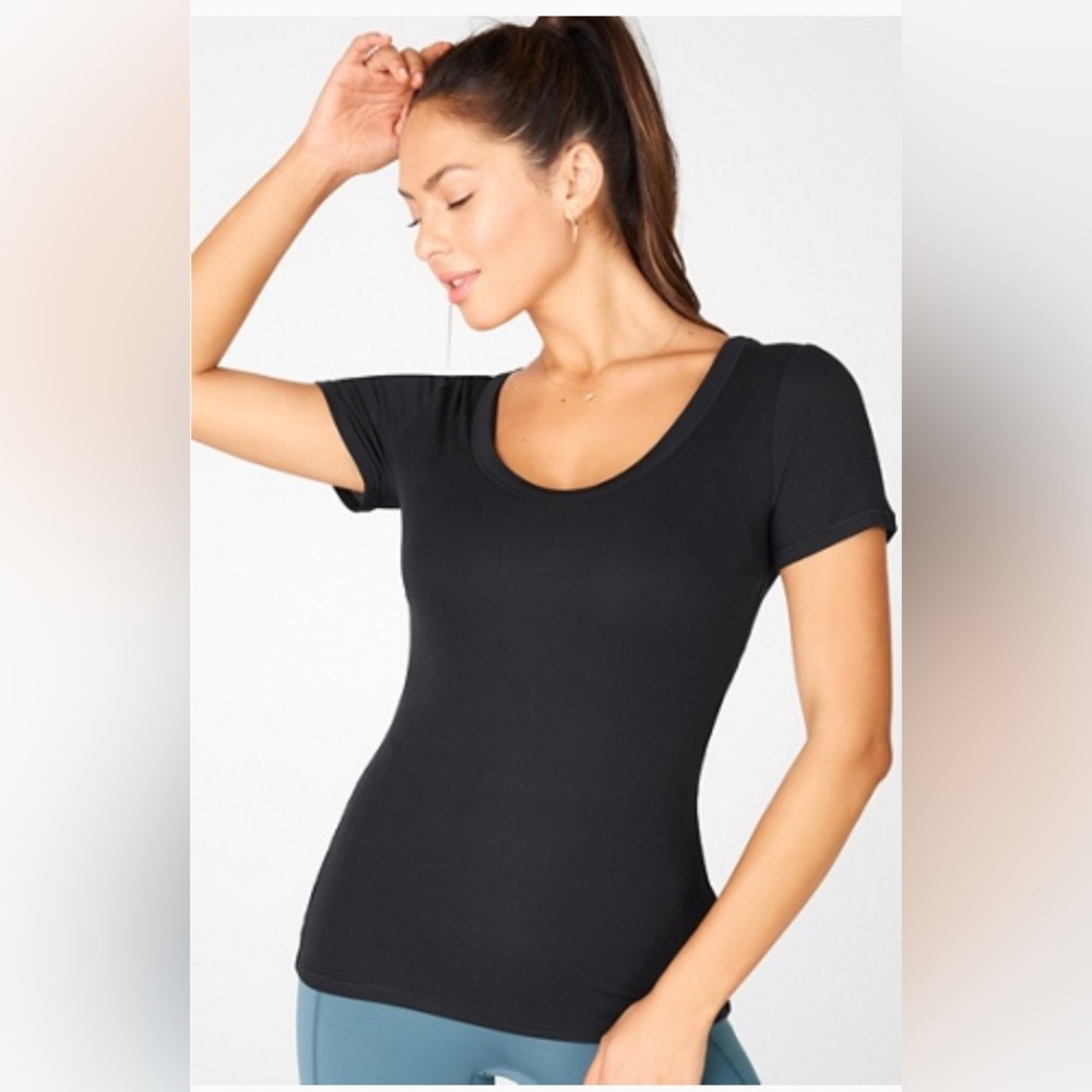 Fabletics Jess Short-Sleeve tee